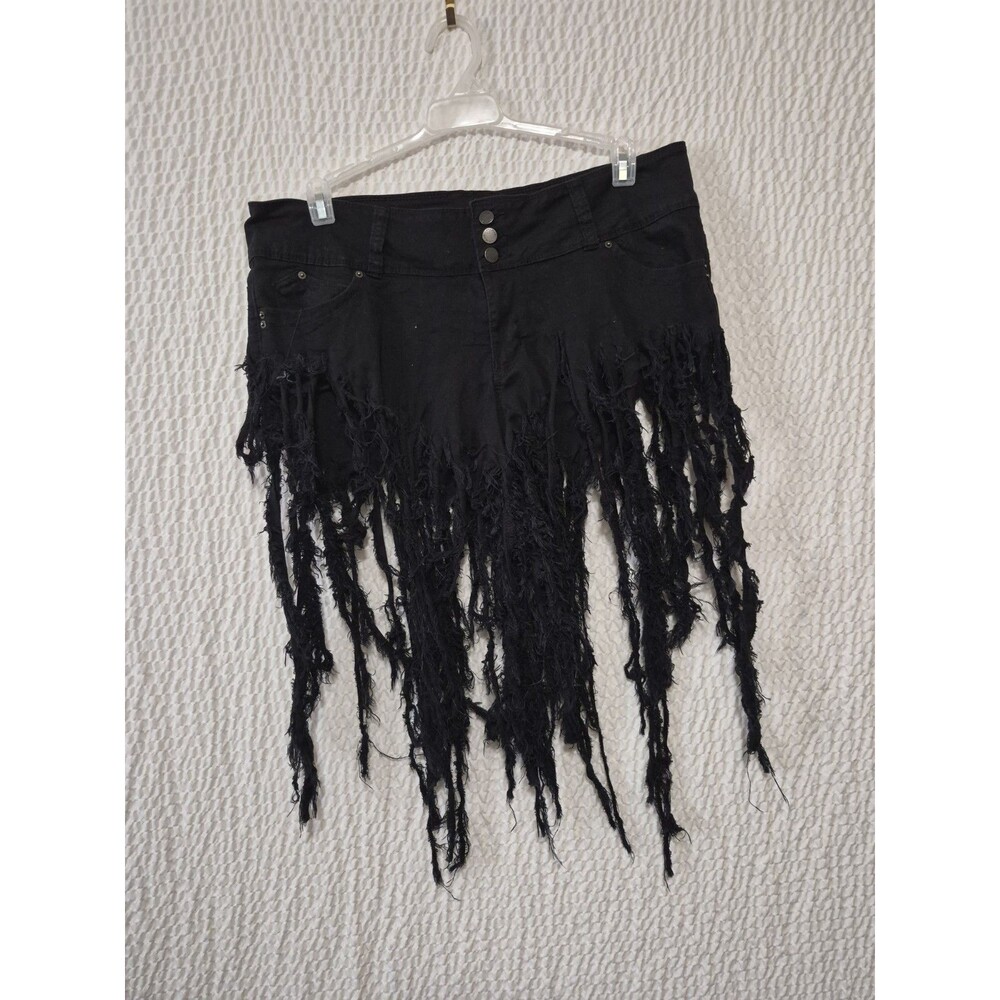 YMI WannaBettaButt Womens Black Shorts Size 18 Fray Fringe Streetwear Grunge